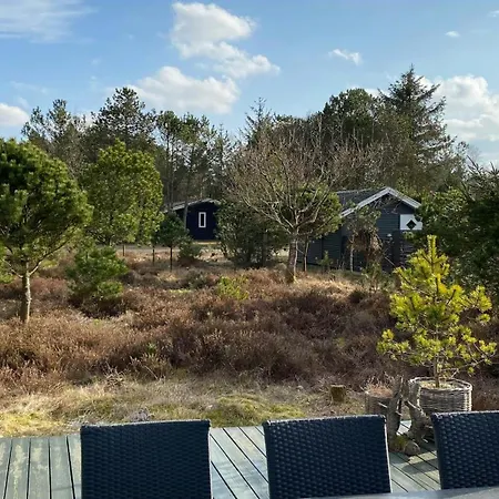 In With Nature And Sea Vibe Holiday home *